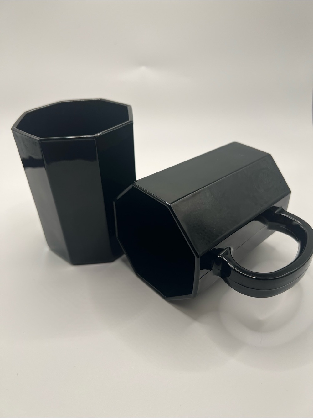 🇫🇷 Vintage Arcoroc France Octime Black Arcopal Octagonal Coffee Mugs Set of 2